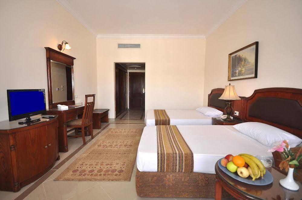 Life Resort Coral Hills El Qoseir Экстерьер фото